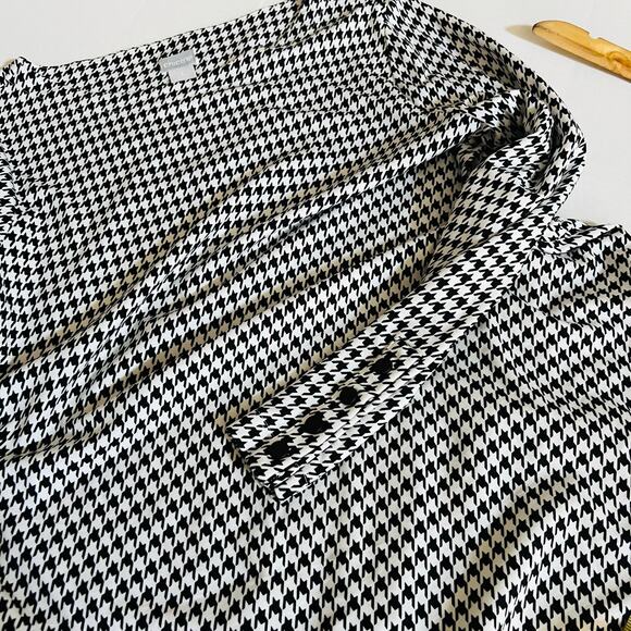 Chicos Houndstooth White Black Long Sleeve Tunic Top Size L Large - Picture 6 of 7